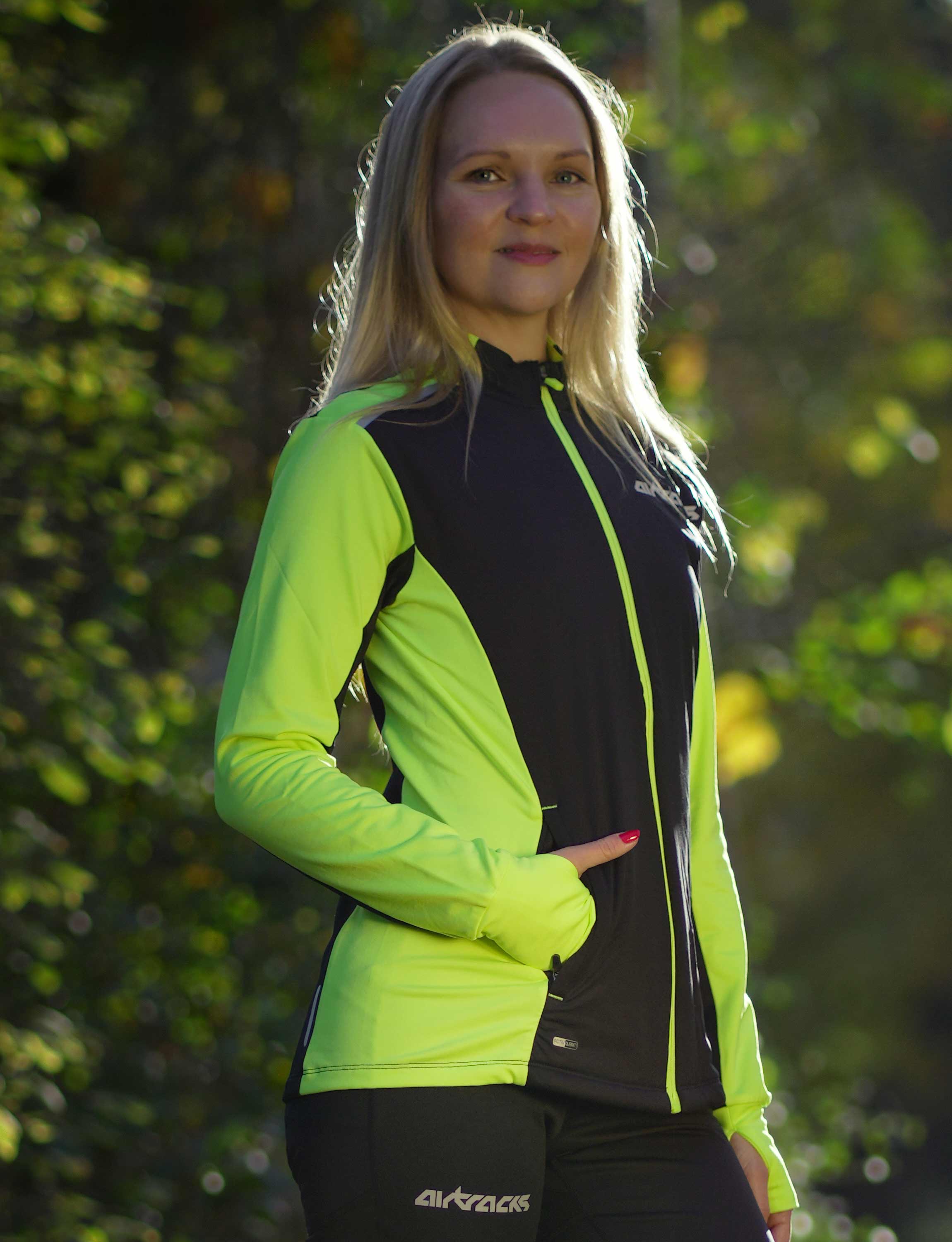 Women Winter Function Run Pro Line Long sleeve black red Jacket