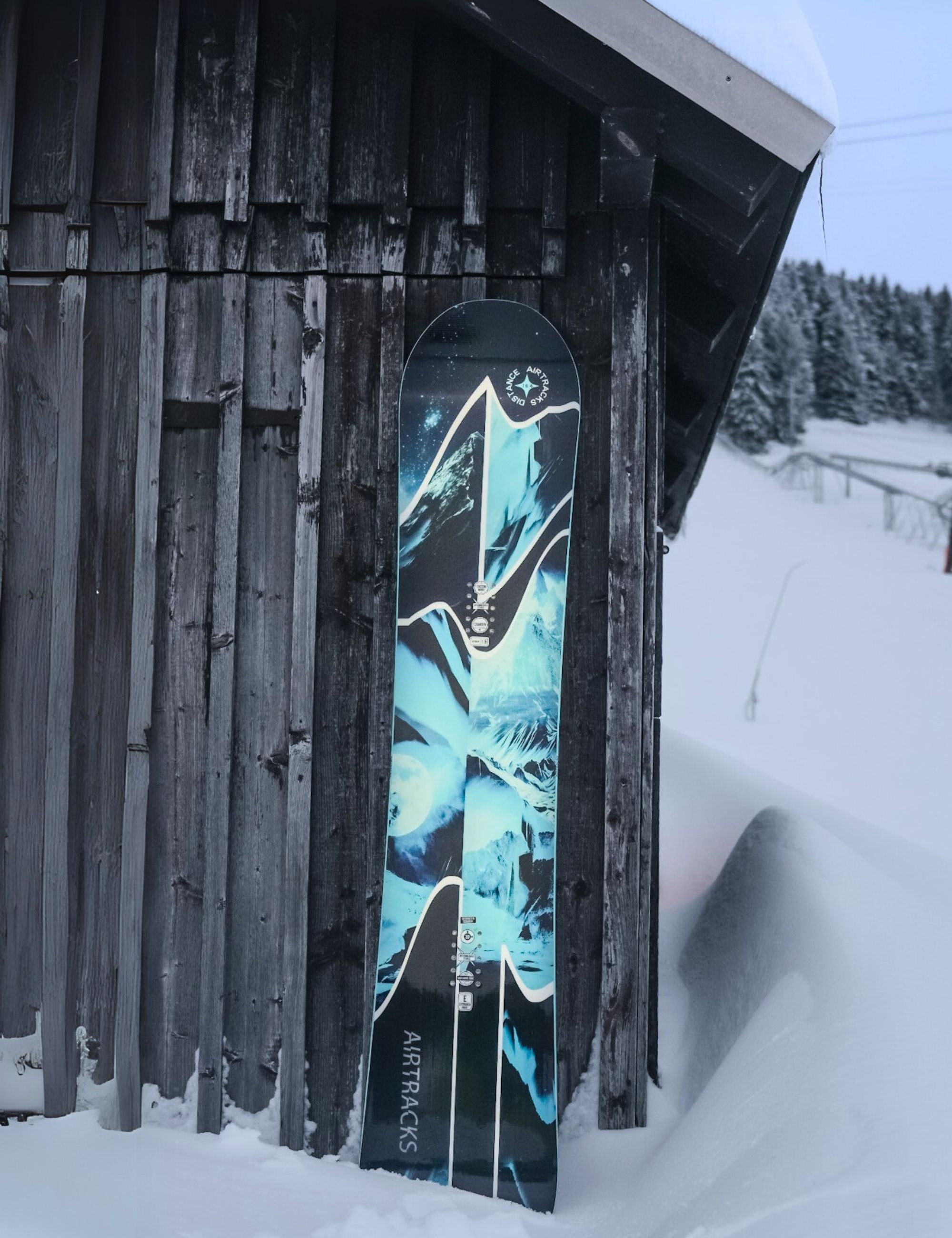 Planche de snowboard pour homme DISTANCE Hybrid Rocker Wide