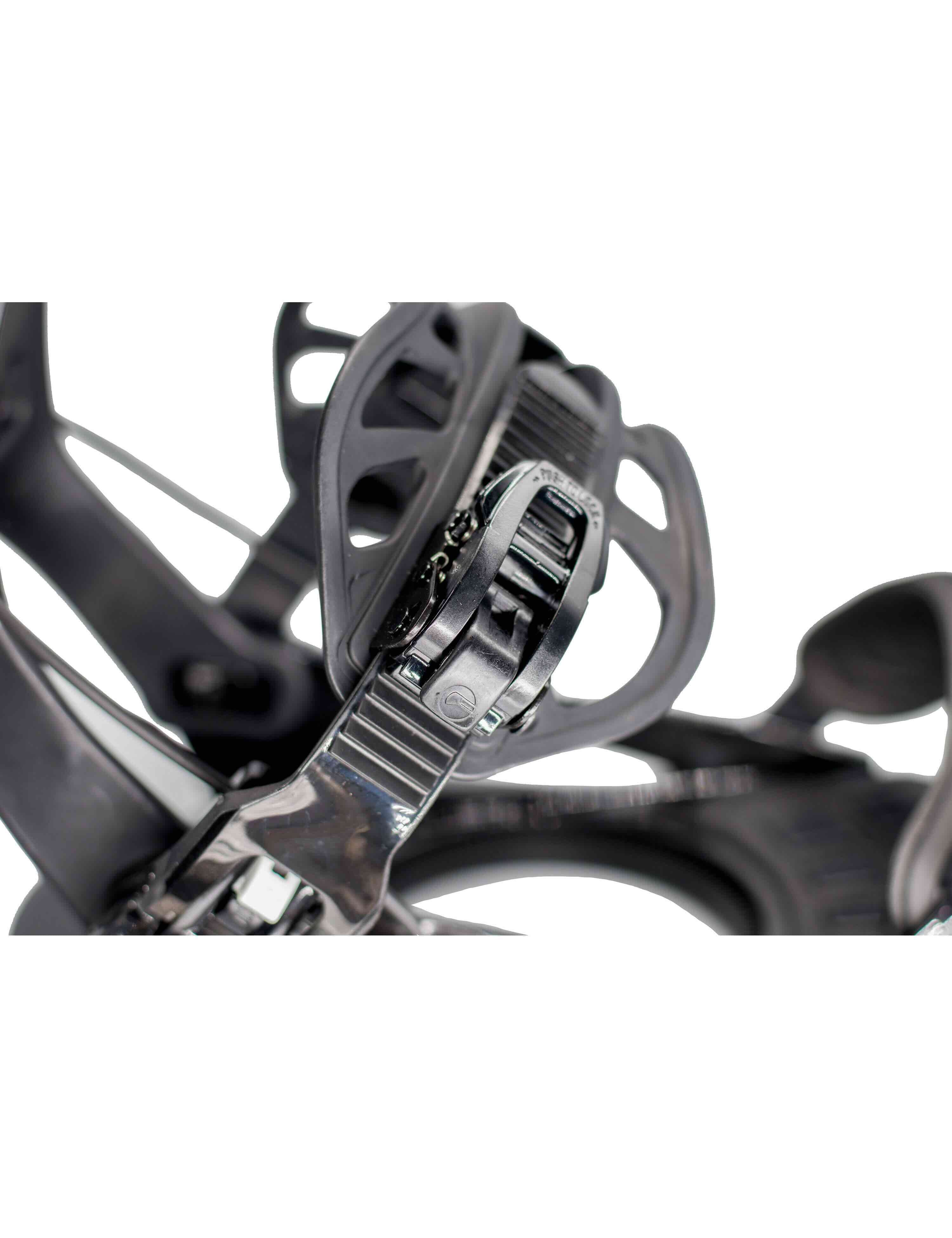 Snowboard Bindung Master Pro MULTIENTRY FASTEC System Setprodukt