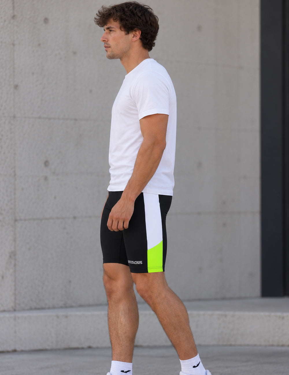 Herren Laufhose Kurz Schwarz Neon